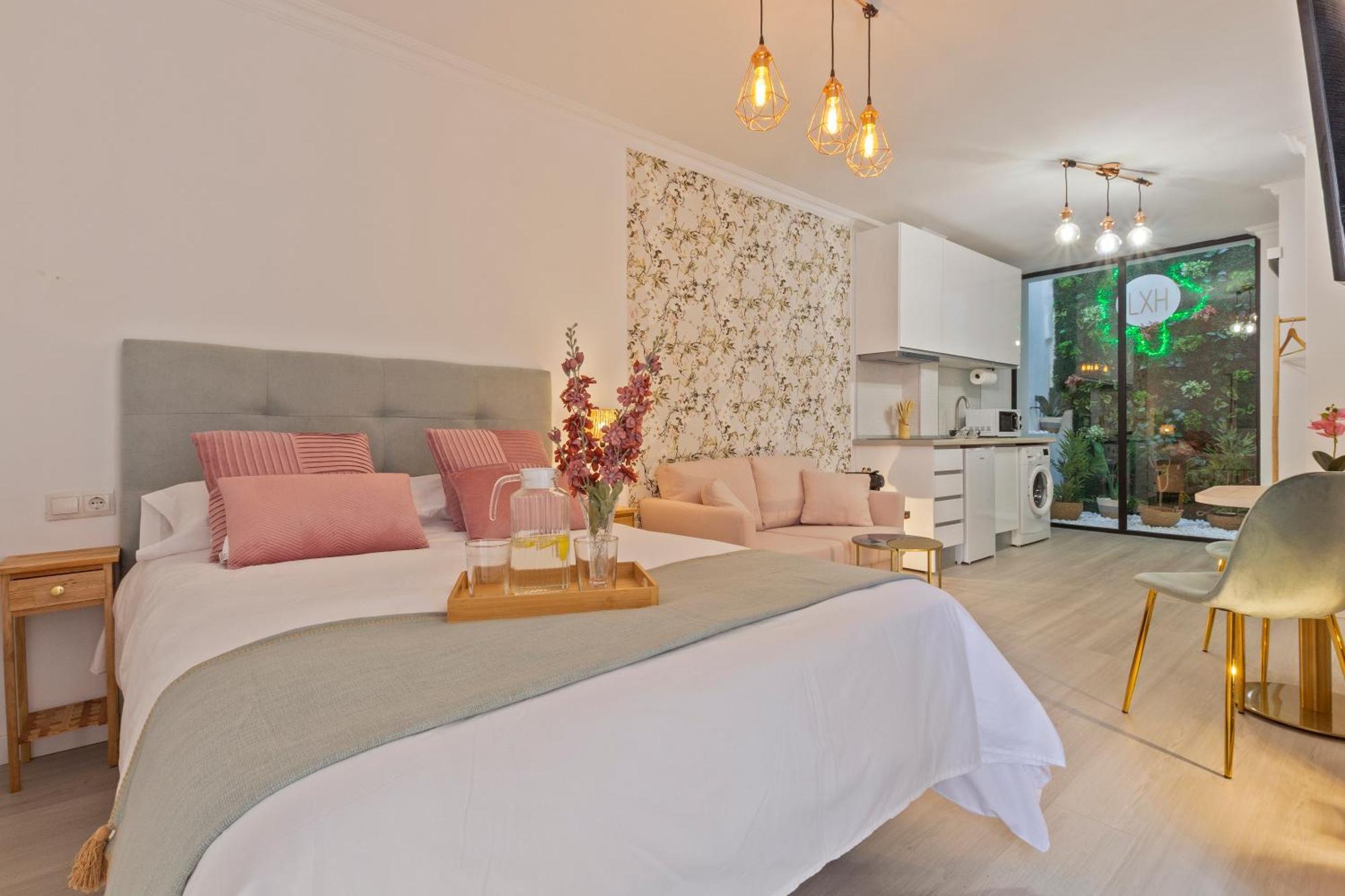 מאלגה Luxer Holidays מראה חיצוני תמונה