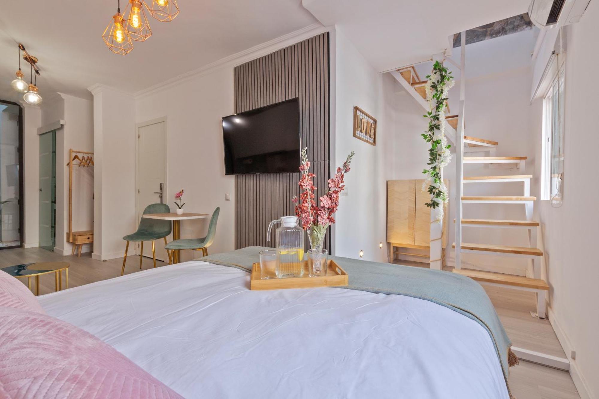 מאלגה Luxer Holidays מראה חיצוני תמונה